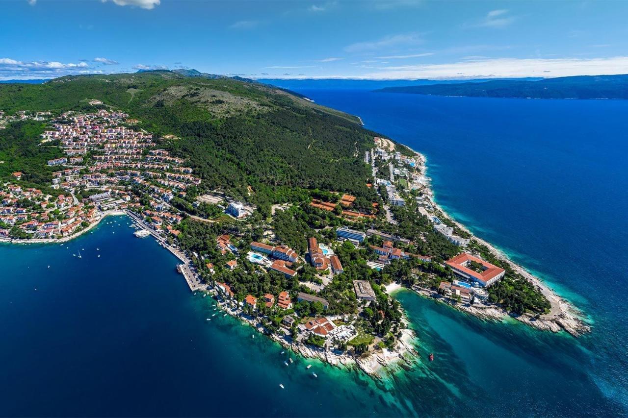 Apartments With A Parking Space Rabac, Labin - 9652 Luaran gambar