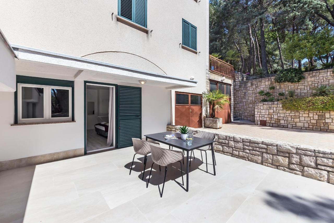 Apartments With A Parking Space Rabac, Labin - 9652 Luaran gambar