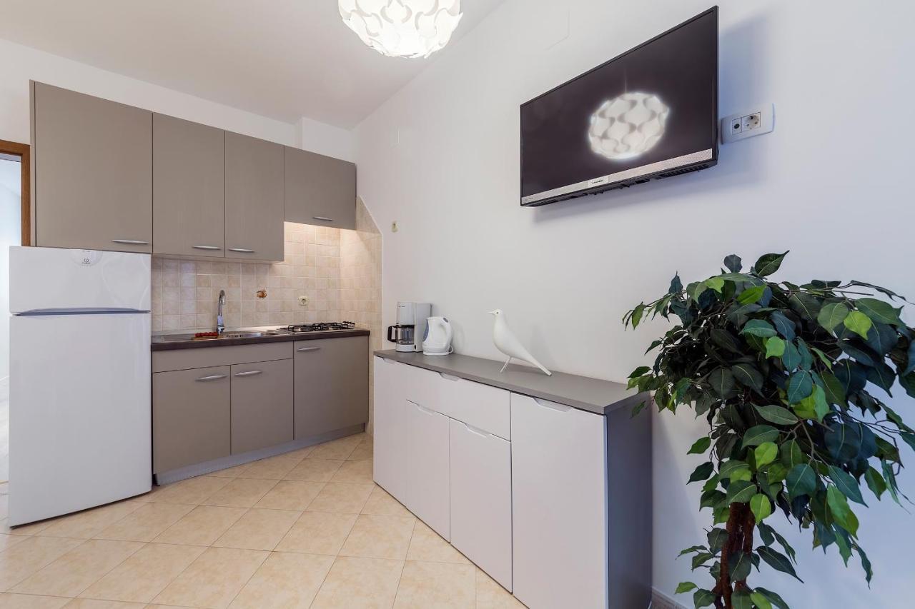Apartments With A Parking Space Rabac, Labin - 9652 Luaran gambar