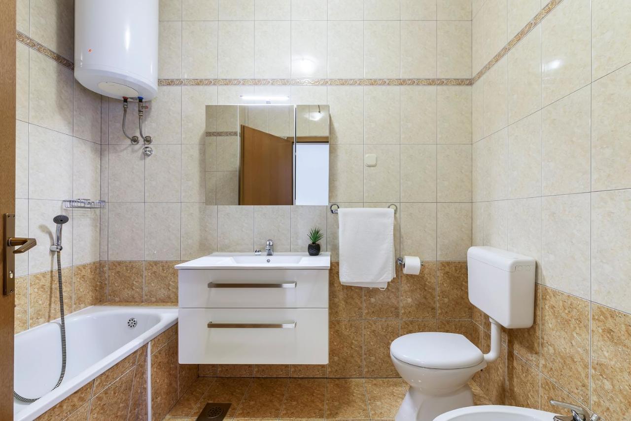 Apartments With A Parking Space Rabac, Labin - 9652 Luaran gambar
