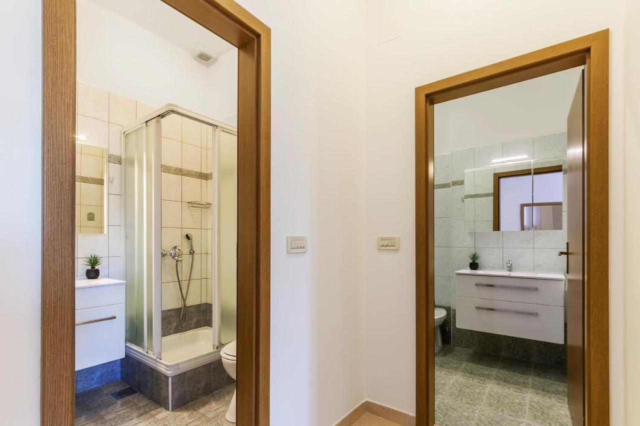 Apartments With A Parking Space Rabac, Labin - 9652 Luaran gambar